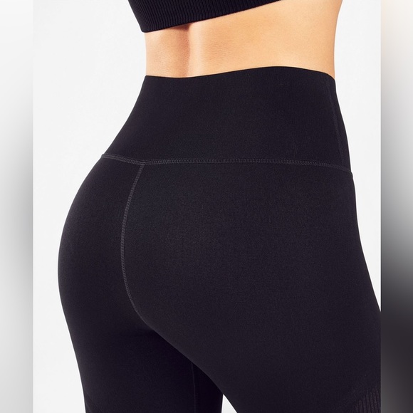 Fabletics Women's High Waisted Seamless Mesh Seamless Leggings - Picture 3 of 12